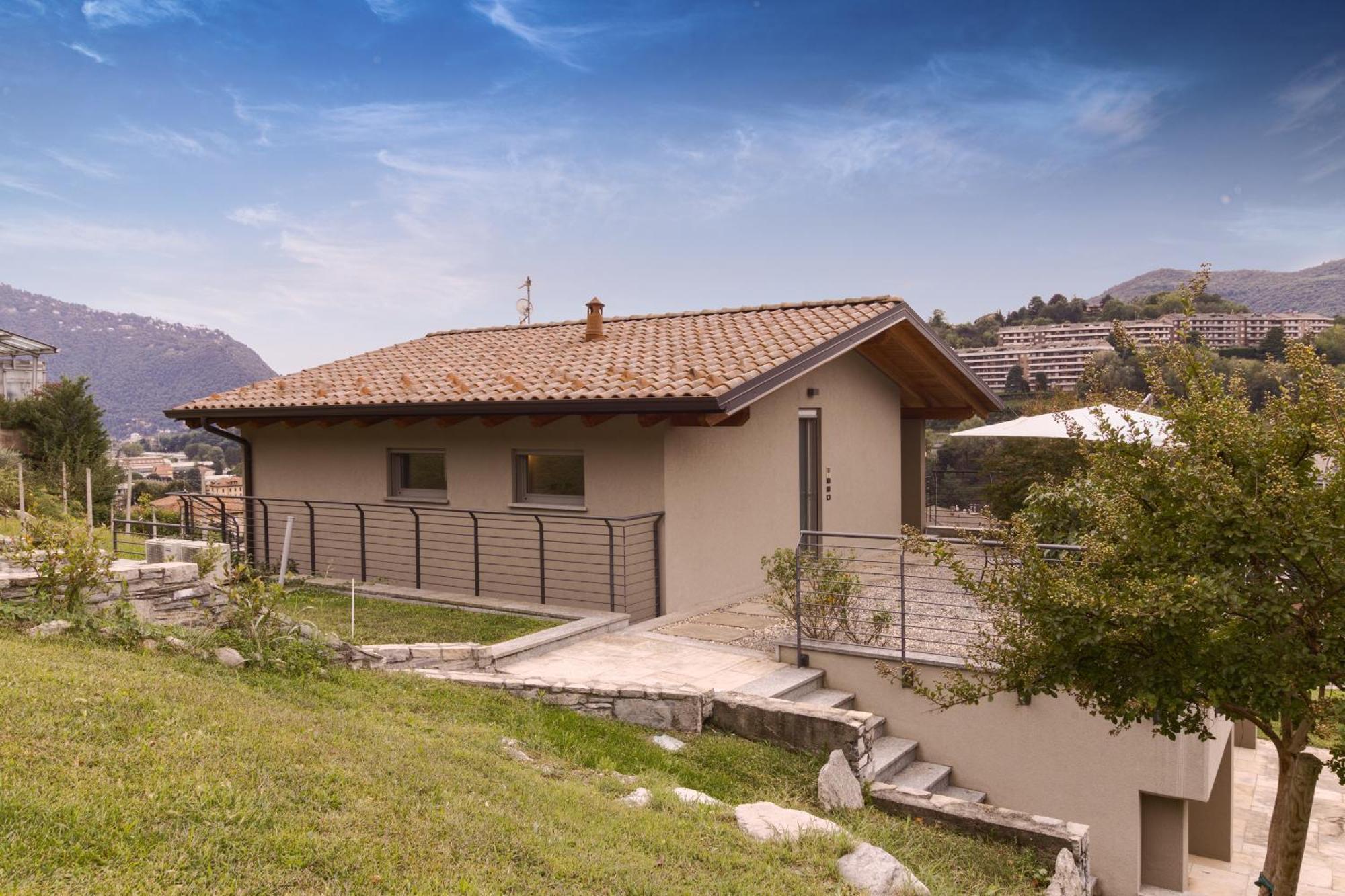 Appartamenti Caffe Maya Maslianico Bagian luar foto